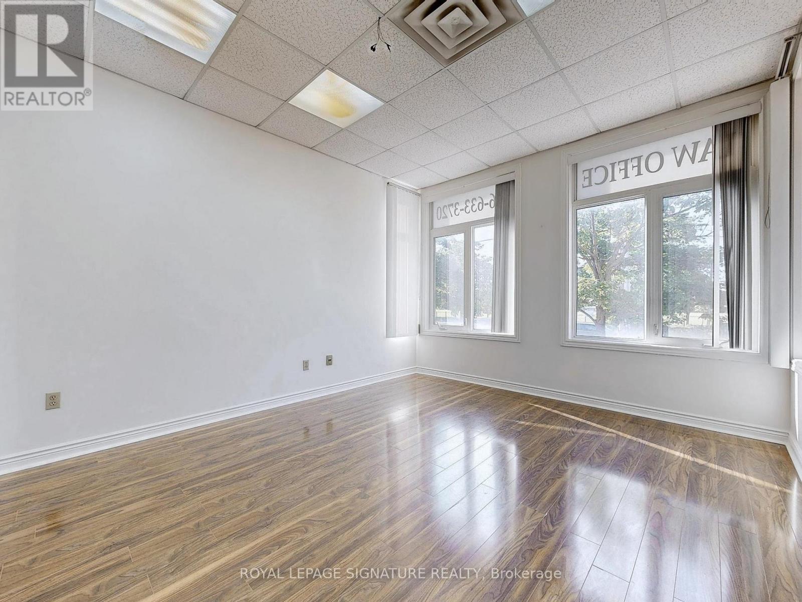 21l - 951 Wilson Avenue, Toronto (Downsview-Roding-Cfb), Ontario  M3K 2A7 - Photo 15 - W12703242