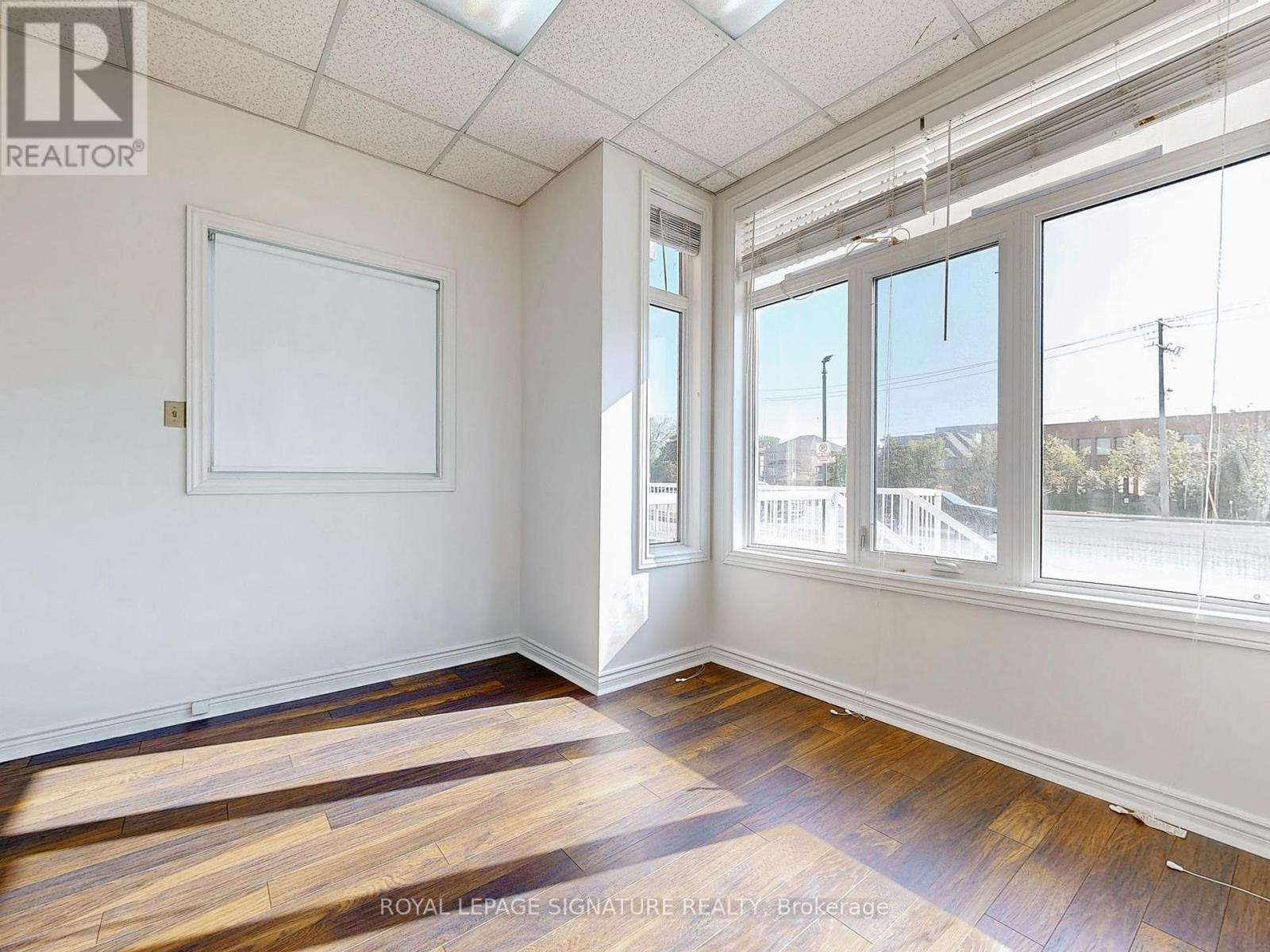 21l - 951 Wilson Avenue, Toronto (Downsview-Roding-Cfb), Ontario  M3K 2A7 - Photo 26 - W12703242