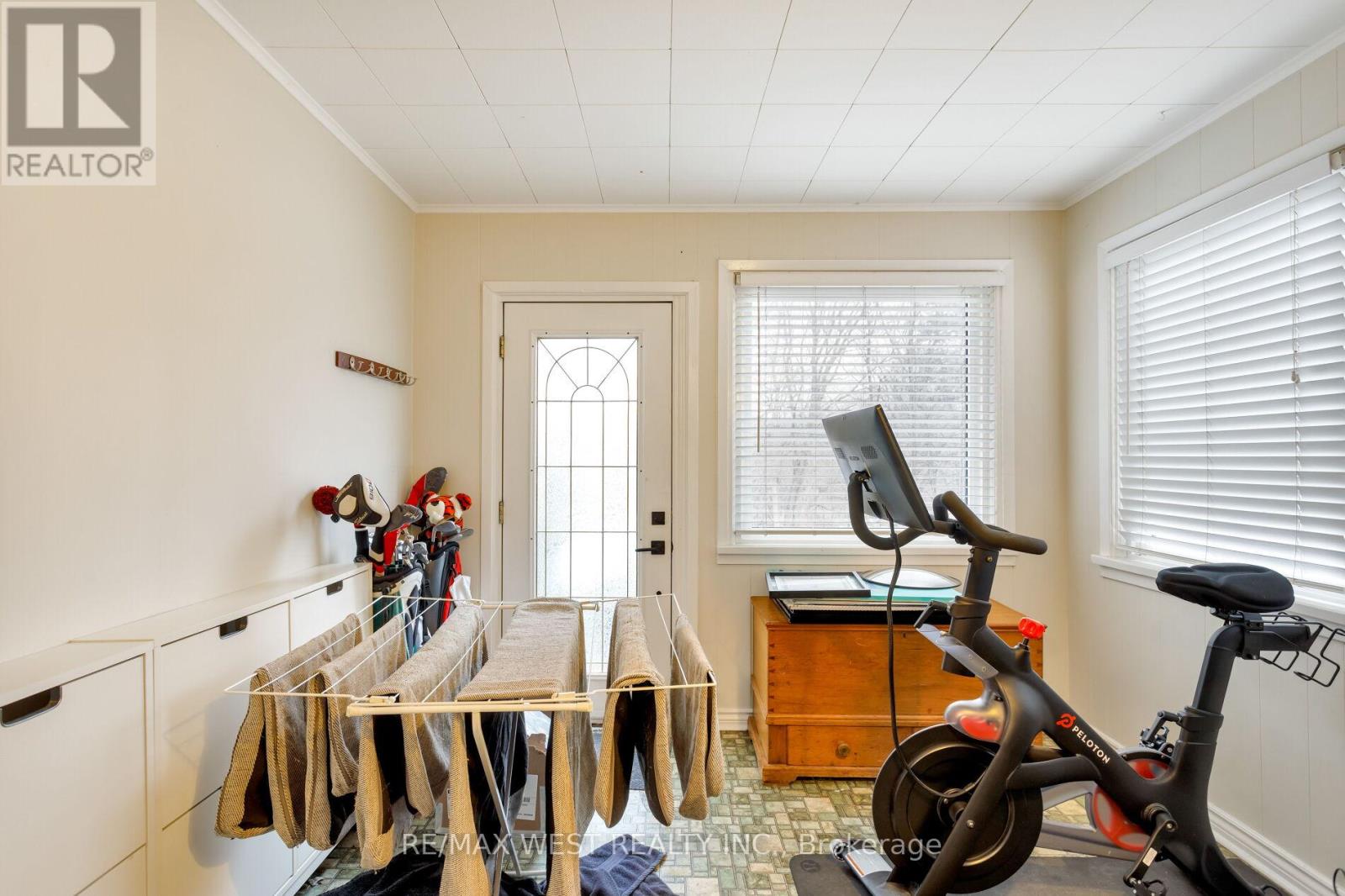 181 Parkside Drive, Toronto (High Park-Swansea), Ontario  M6R 2Y9 - Photo 15 - W12703252