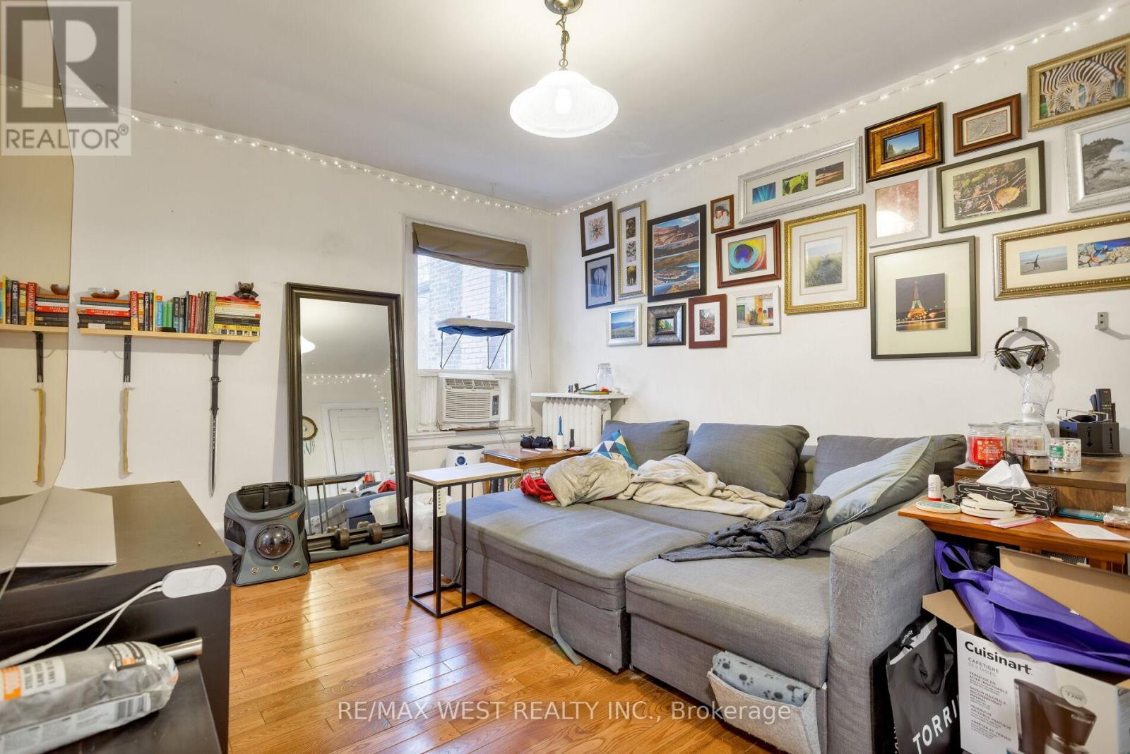 181 Parkside Drive, Toronto (High Park-Swansea), Ontario  M6R 2Y9 - Photo 18 - W12703252