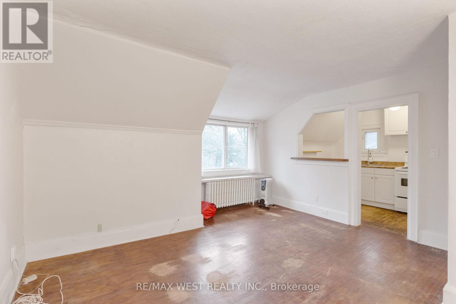 181 Parkside Drive, Toronto (High Park-Swansea), Ontario  M6R 2Y9 - Photo 29 - W12703252