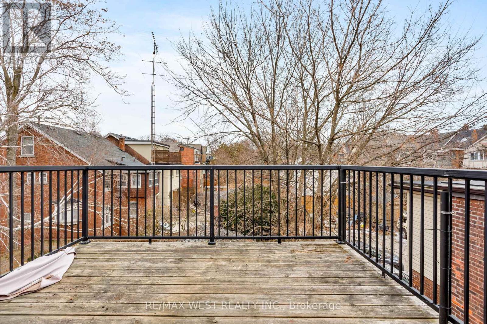 181 Parkside Drive, Toronto (High Park-Swansea), Ontario  M6R 2Y9 - Photo 42 - W12703252