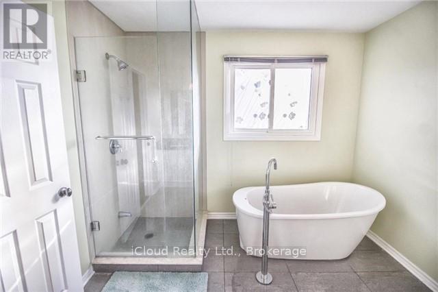 2667 Wynten Way, Oakville (Cv Clearview), Ontario  L6J 6Z2 - Photo 13 - W12703256