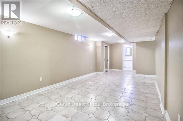 2667 Wynten Way, Oakville (Cv Clearview), Ontario  L6J 6Z2 - Photo 17 - W12703256