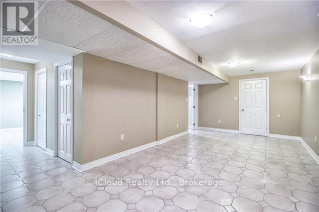 2667 Wynten Way, Oakville (Cv Clearview), Ontario  L6J 6Z2 - Photo 18 - W12703256