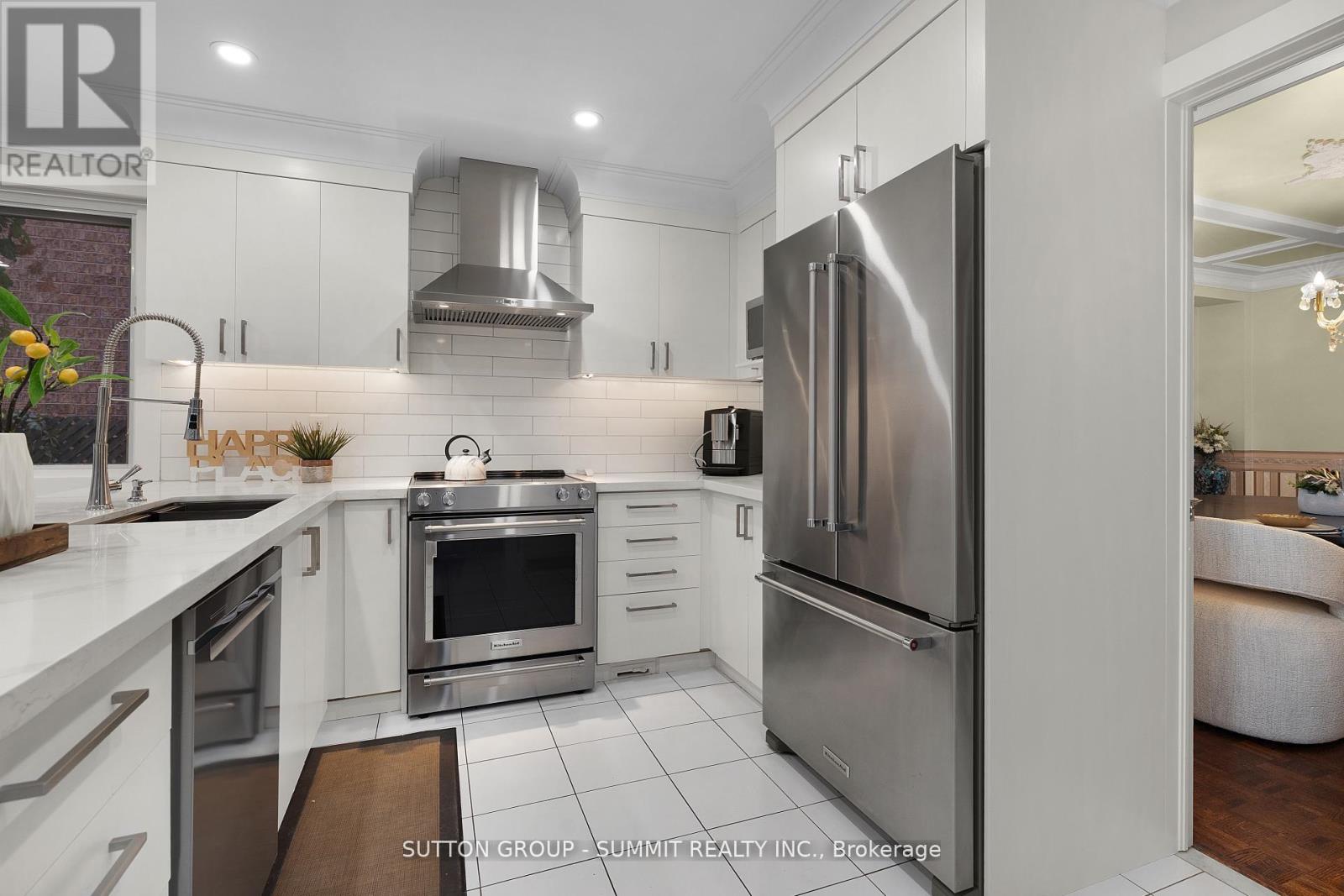 3353 Loyalist Drive, Mississauga (Erin Mills), Ontario  L5L 5T9 - Photo 15 - W12703308