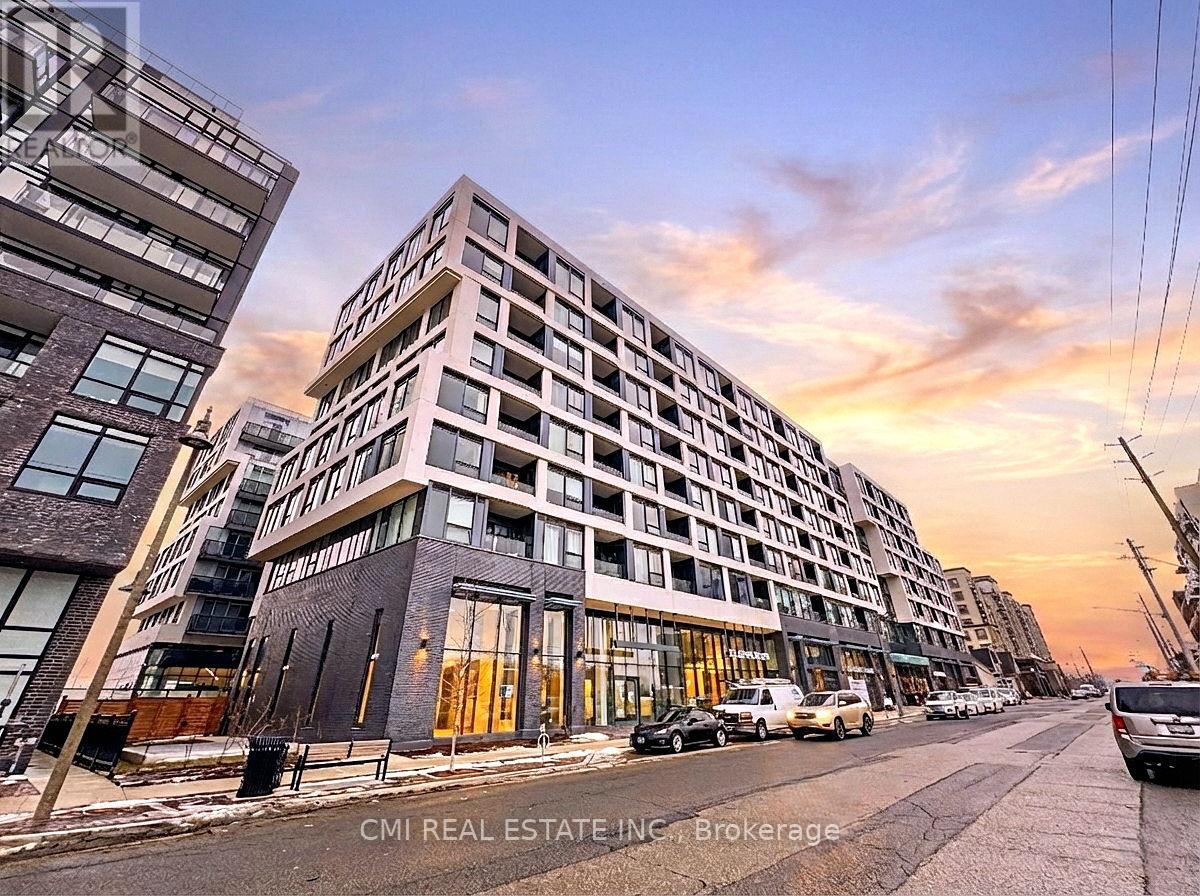 242 - 2450 Old Bronte Road, Oakville (Wm Westmount), Ontario  L6M 4J2 - Photo 1 - W12703454