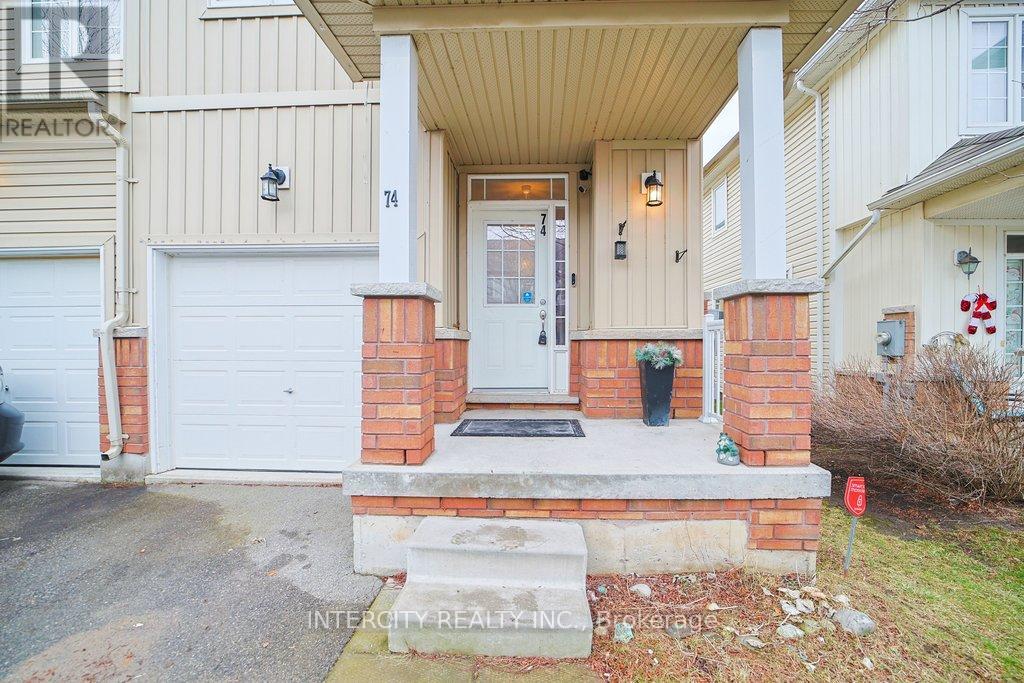74 - 21 Diana Avenue, Brantford, Ontario  N3T 0G2 - Photo 2 - X12703244