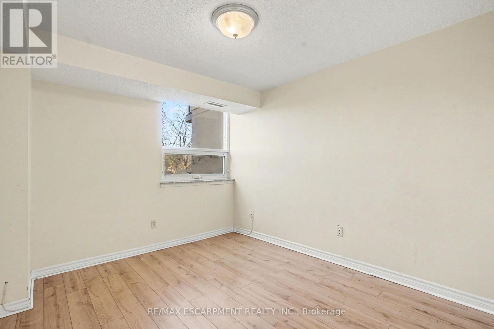 218 - 500 Green Road, Hamilton, Ontario  L8E 3M6 - Photo 17 - X12703398