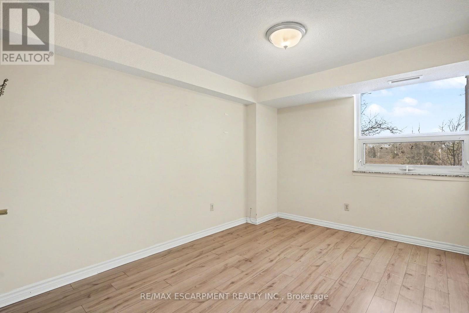 218 - 500 Green Road, Hamilton, Ontario  L8E 3M6 - Photo 18 - X12703398