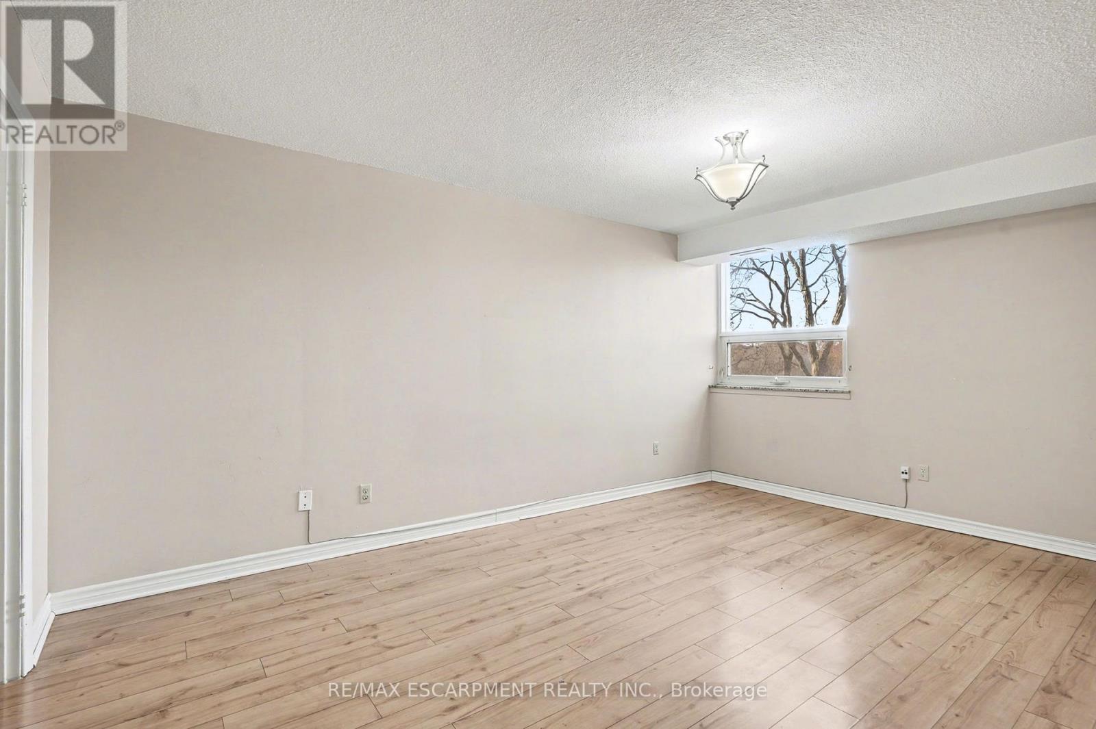 218 - 500 Green Road, Hamilton, Ontario  L8E 3M6 - Photo 20 - X12703398