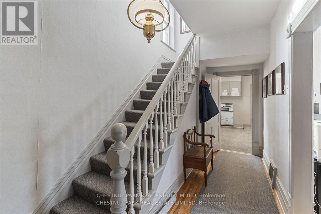 238 Highland Street, Dysart Et Al, Ontario  K0M 1S0 - Photo 19 - X12703452