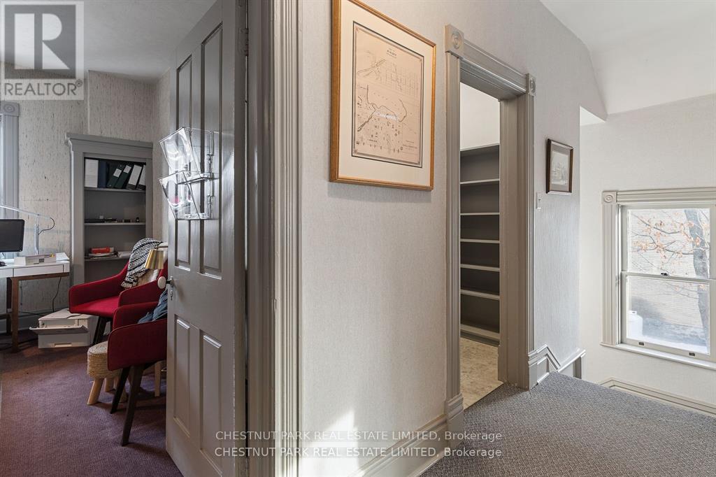 238 Highland Street, Dysart Et Al, Ontario  K0M 1S0 - Photo 22 - X12703452