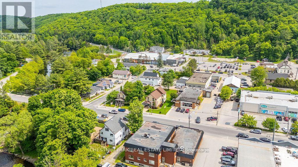 238 Highland Street, Dysart Et Al, Ontario  K0M 1S0 - Photo 32 - X12703466