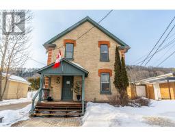 238 HIGHLAND STREET, Dysart et al, Ontario