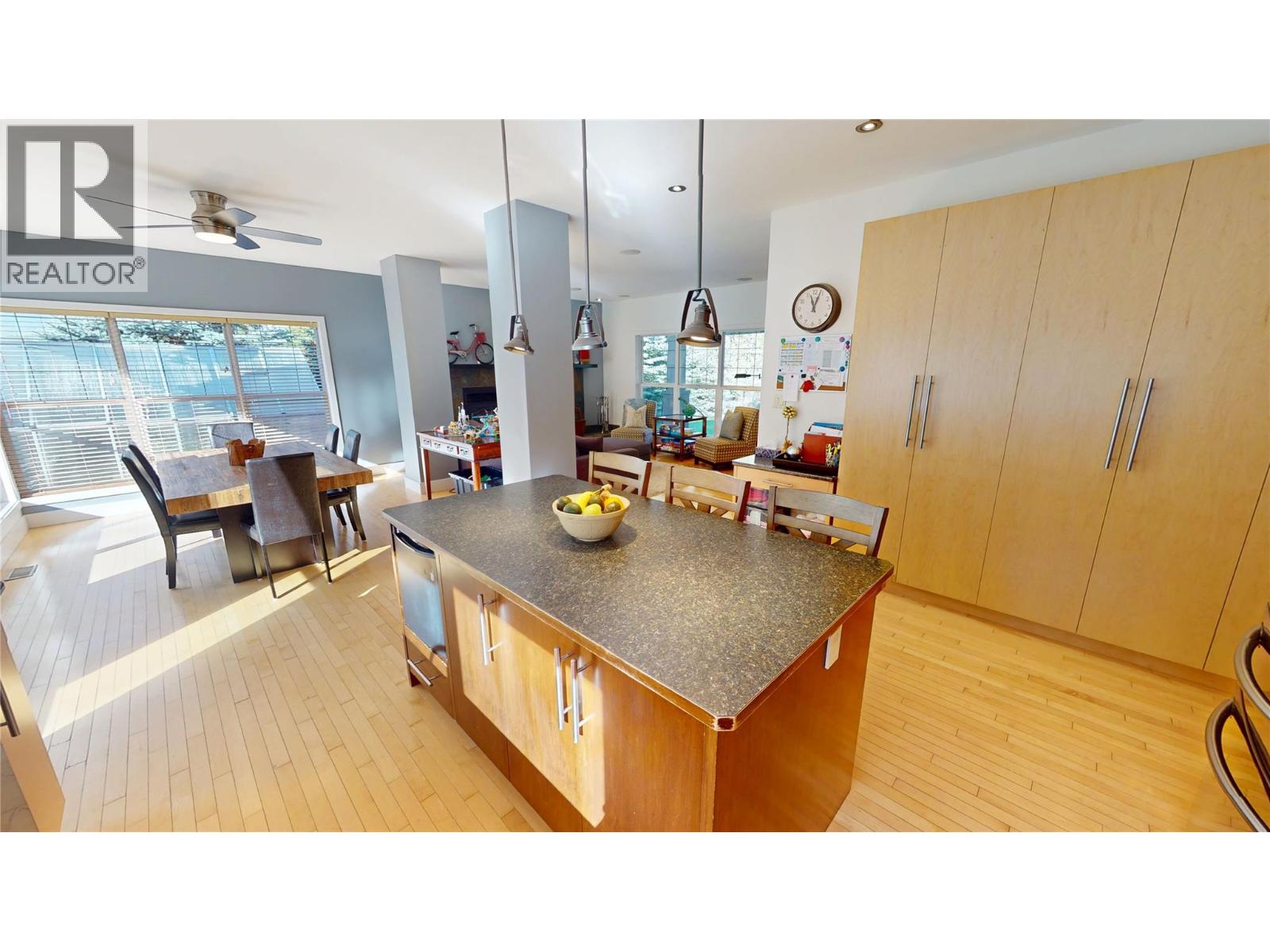 2919 Westview Road, Cranbrook, British Columbia  V1C 7G8 - Photo 14 - 10373023