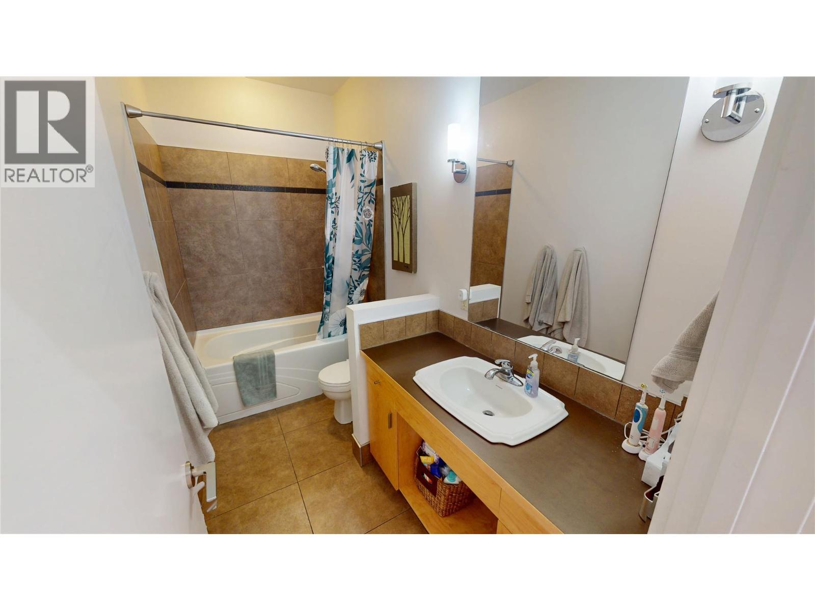 2919 Westview Road, Cranbrook, British Columbia  V1C 7G8 - Photo 17 - 10373023