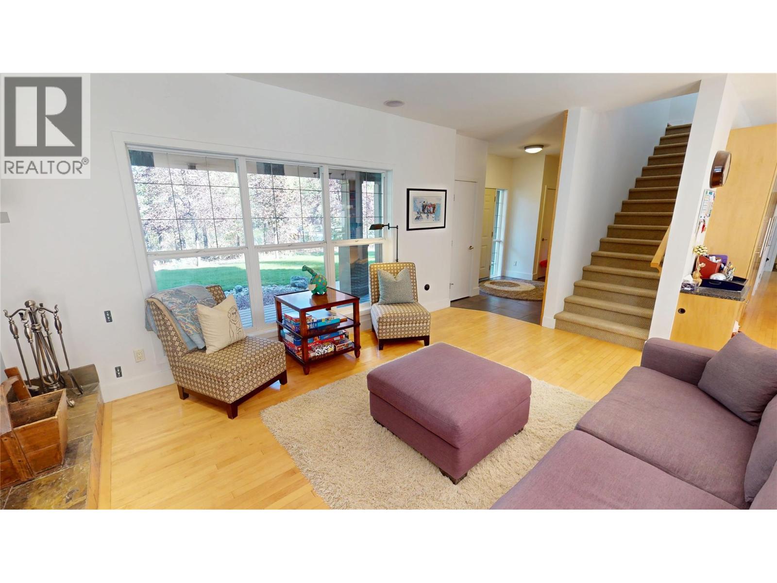 2919 Westview Road, Cranbrook, British Columbia  V1C 7G8 - Photo 4 - 10373023