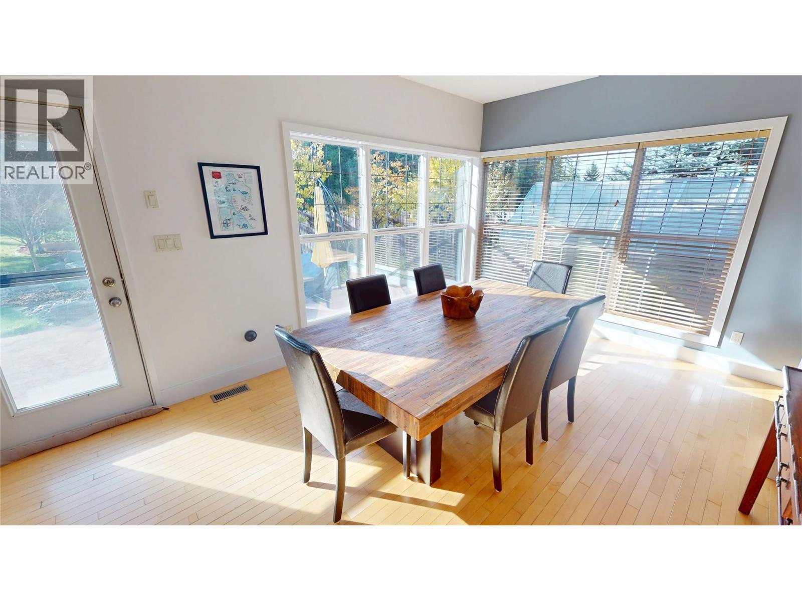 2919 Westview Road, Cranbrook, British Columbia  V1C 7G8 - Photo 9 - 10373023