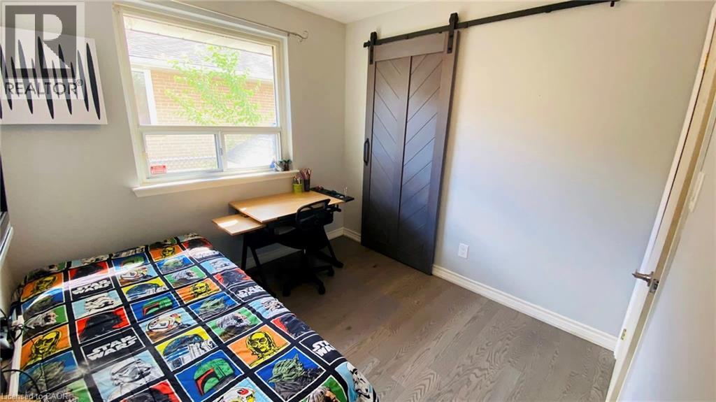 1601 Sandgate Crescent Unit# Main, Mississauga, Ontario  L5J 2E3 - Photo 10 - 40798825