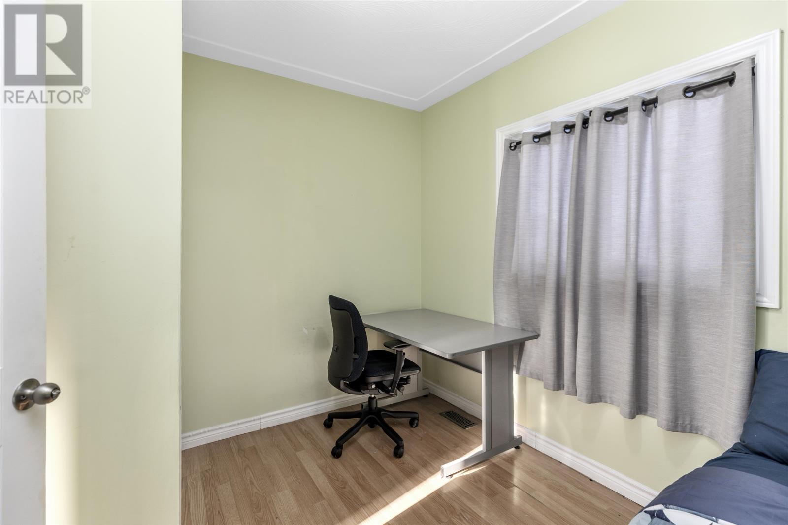 204 Goulais Ave, Sault Ste. Marie, Ontario  P6C 4Z8 - Photo 13 - SM260120