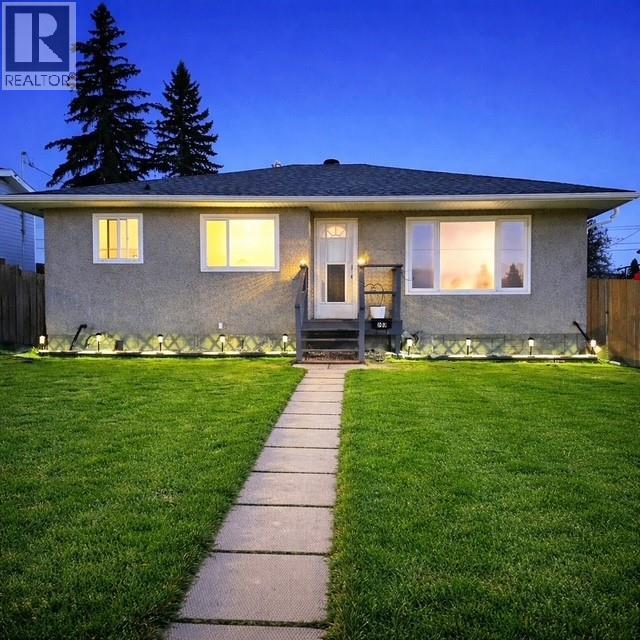 707 7th  S Street S, Cranbrook, British Columbia  V1C 1N2 - Photo 1 - 10372701