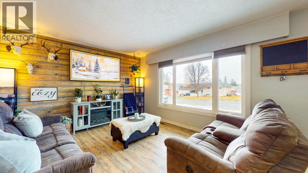 707 7th  S Street S, Cranbrook, British Columbia  V1C 1N2 - Photo 7 - 10372701