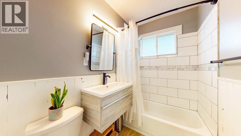 707 7th  S Street S, Cranbrook, British Columbia  V1C 1N2 - Photo 16 - 10372701