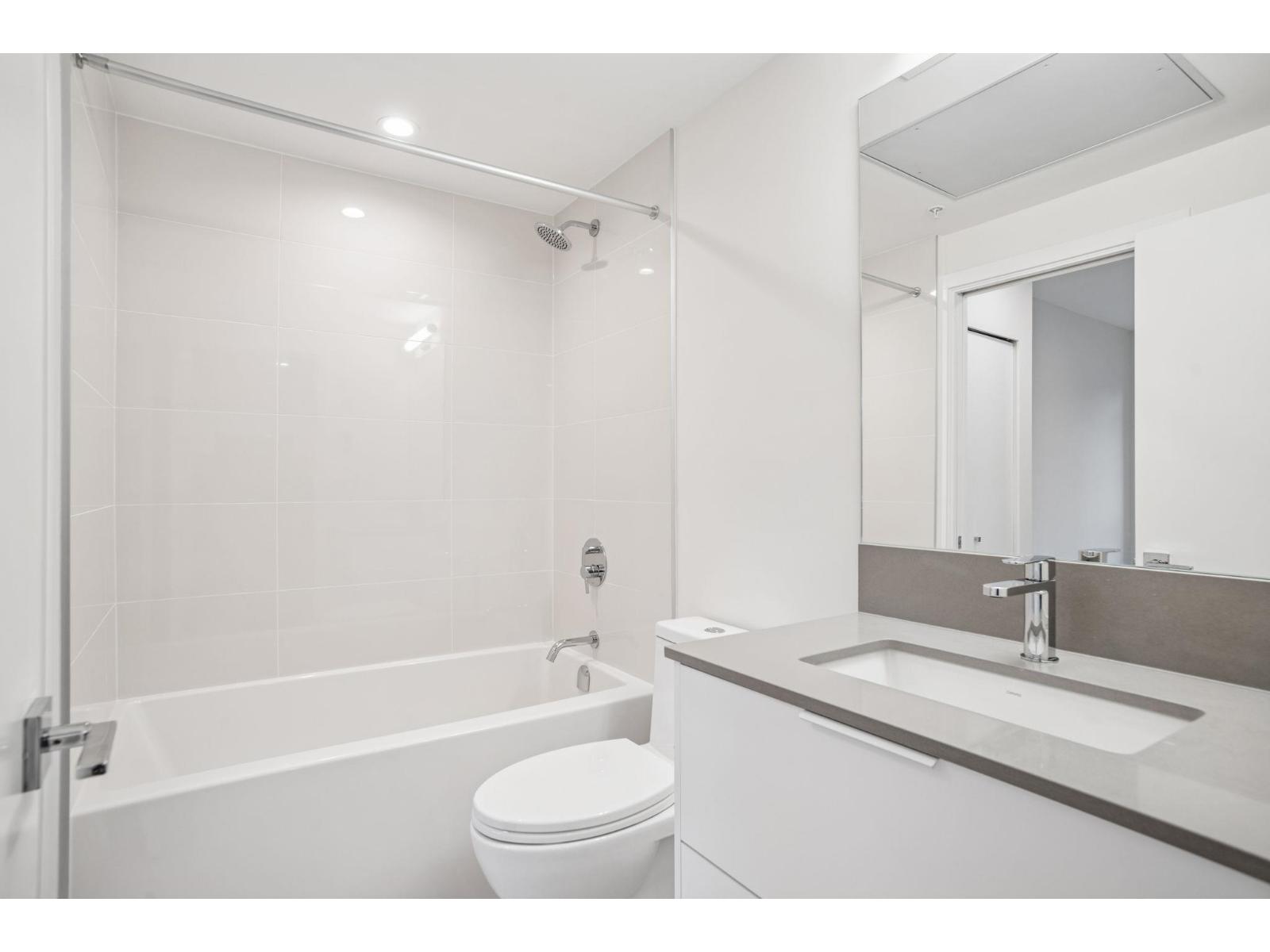 208 14257 103a Avenue, Surrey, British Columbia  V3T 1T1 - Photo 16 - R3048750