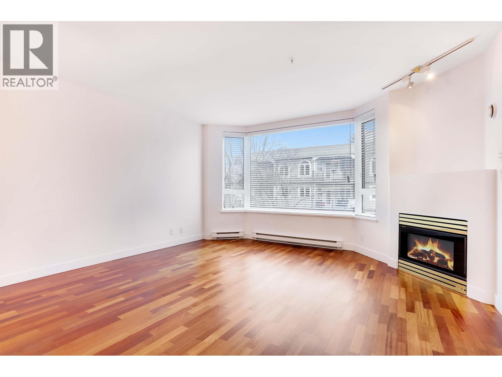 203 1688 Cypress Street, Vancouver, British Columbia V6J 5J1 - Photo 4 - R3079362