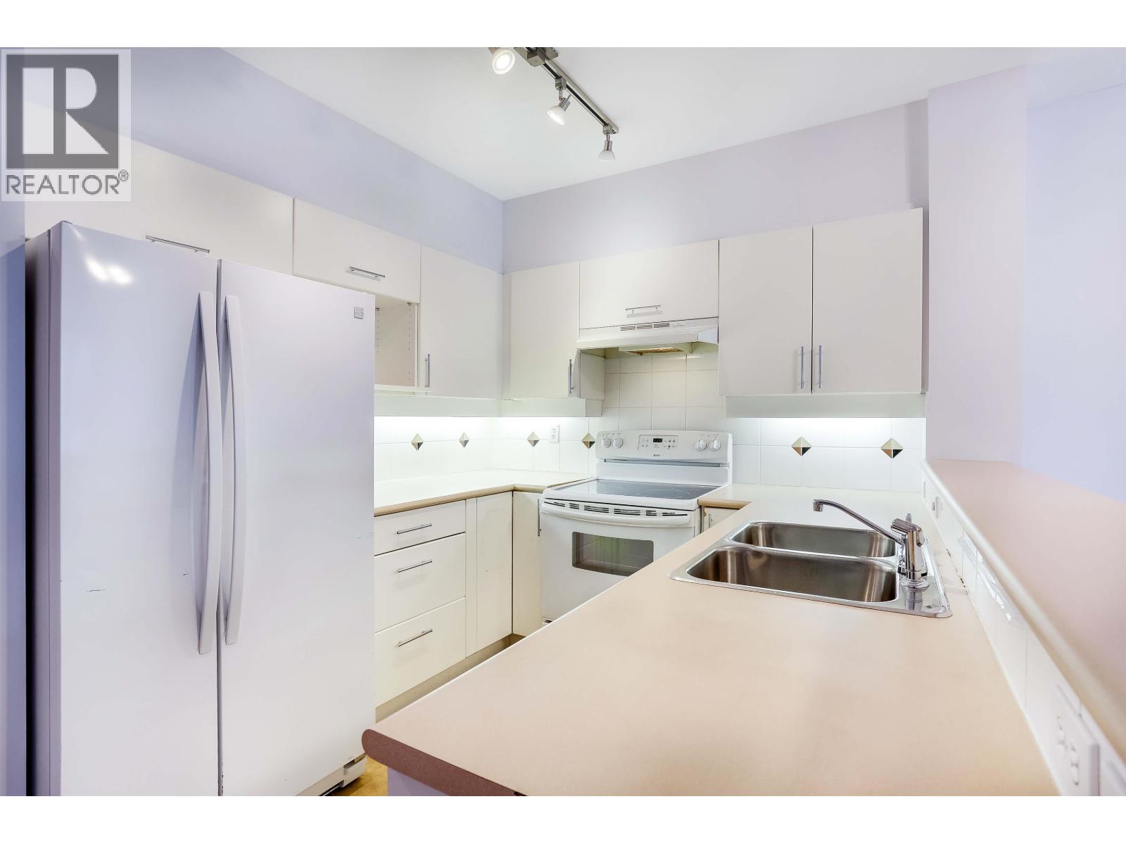 203 1688 Cypress Street, Vancouver, British Columbia V6J 5J1 - Photo 10 - R3079362