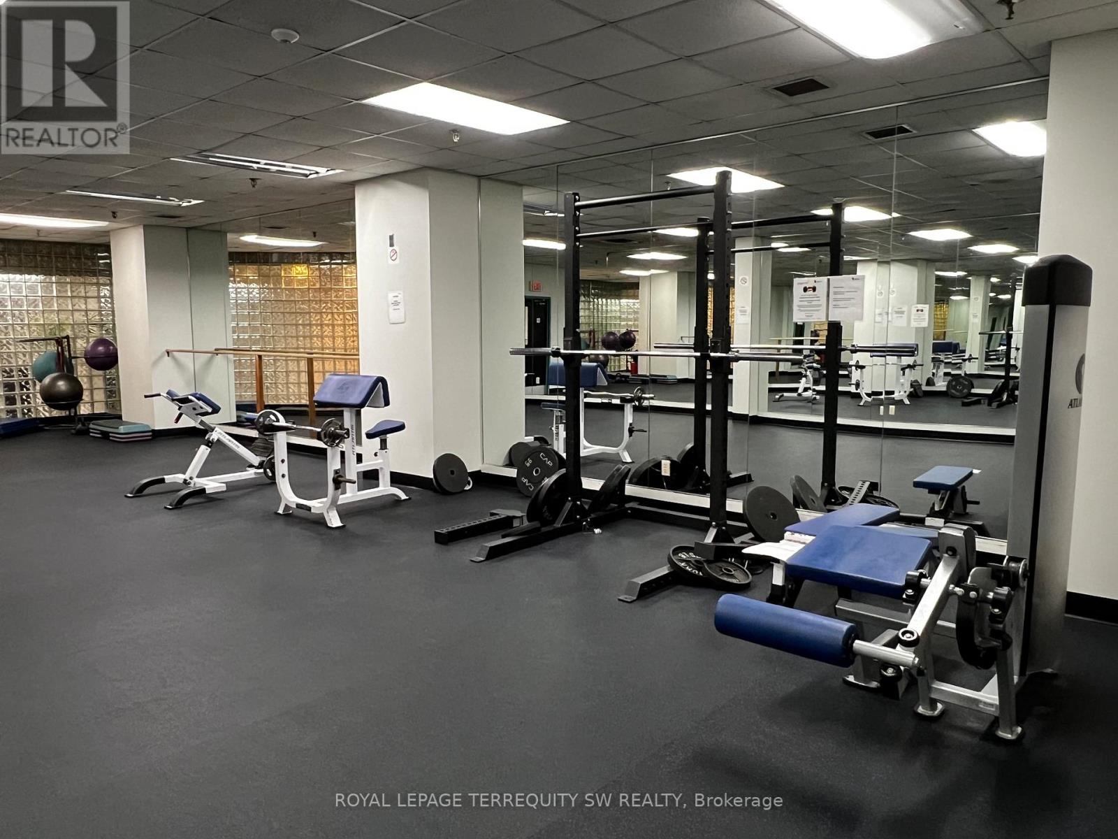 933 - 222 The Esplanade, Toronto, Ontario  M5A 4M8 - Photo 41 - C12680644