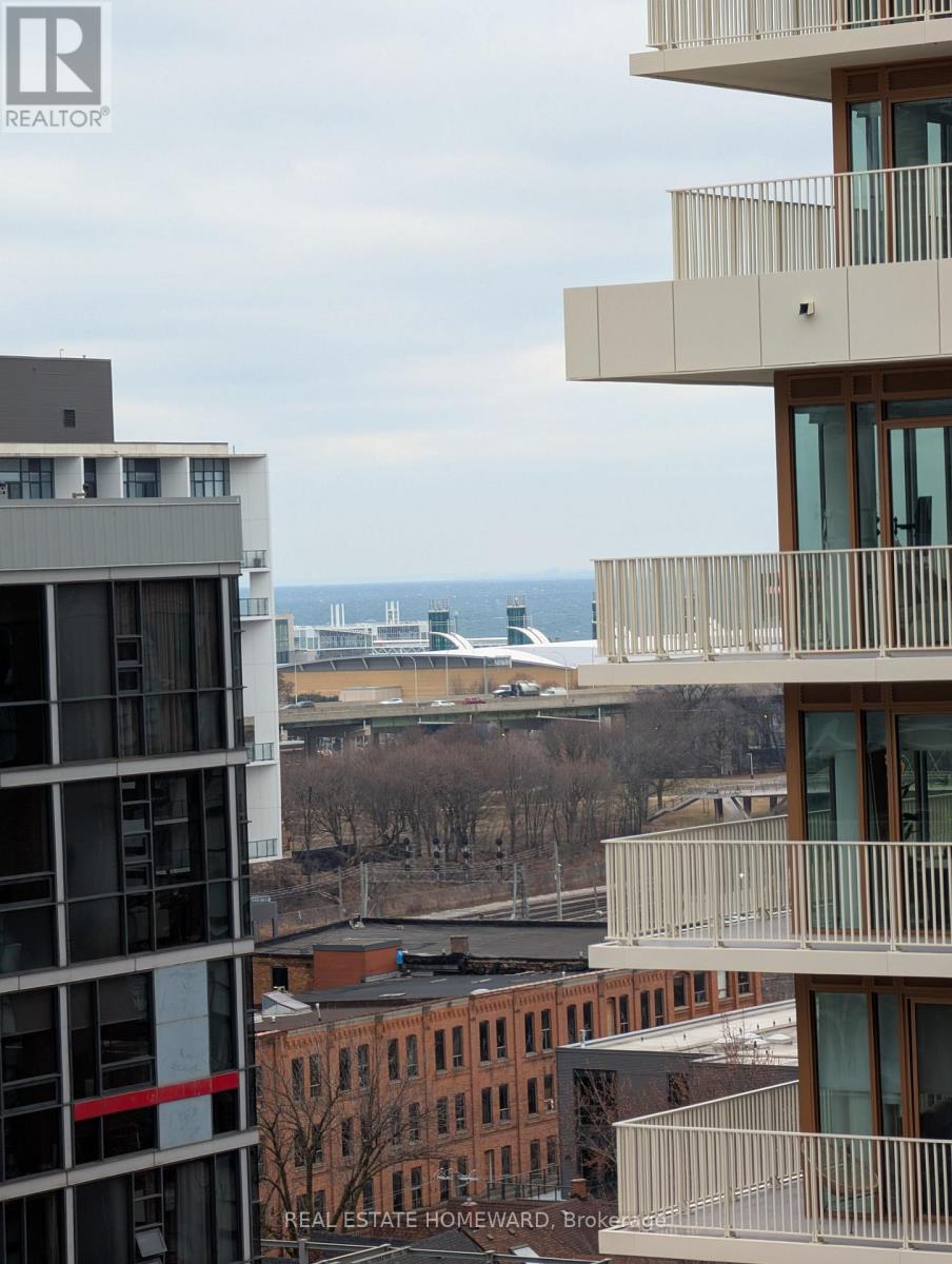 1304 - 552 Wellington Street W, Toronto, Ontario  M5V 2V5 - Photo 15 - C12702792