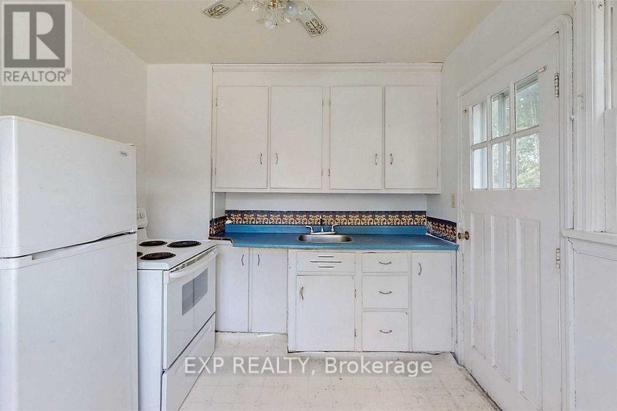 563 Devon Avenue, Oshawa, Ontario  L1H 1R9 - Photo 6 - E12435605