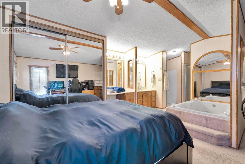 254 Erin Woods Circle Se, Calgary, Alberta  T2B 3C9 - Photo 20 - A2278048