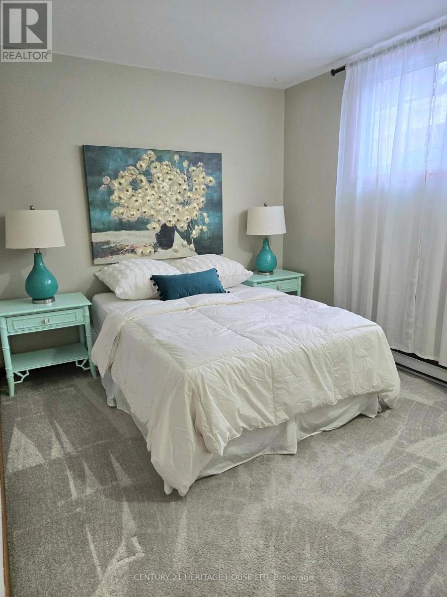 48 Luton Crescent, St. Thomas, Ontario  N5R 5R7 - Photo 12 - X12703536