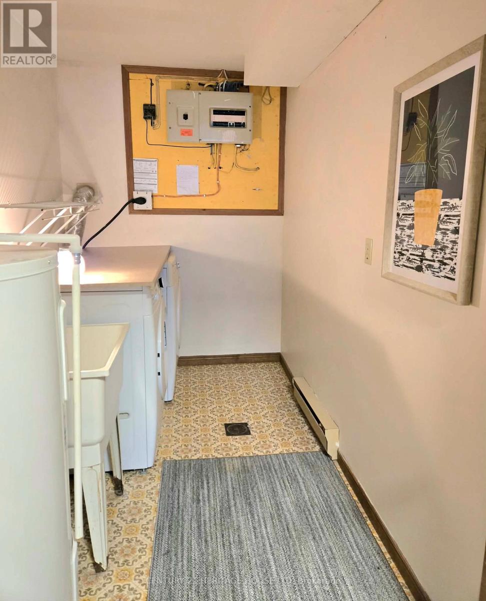 48 Luton Crescent, St. Thomas, Ontario  N5R 5R7 - Photo 15 - X12703536