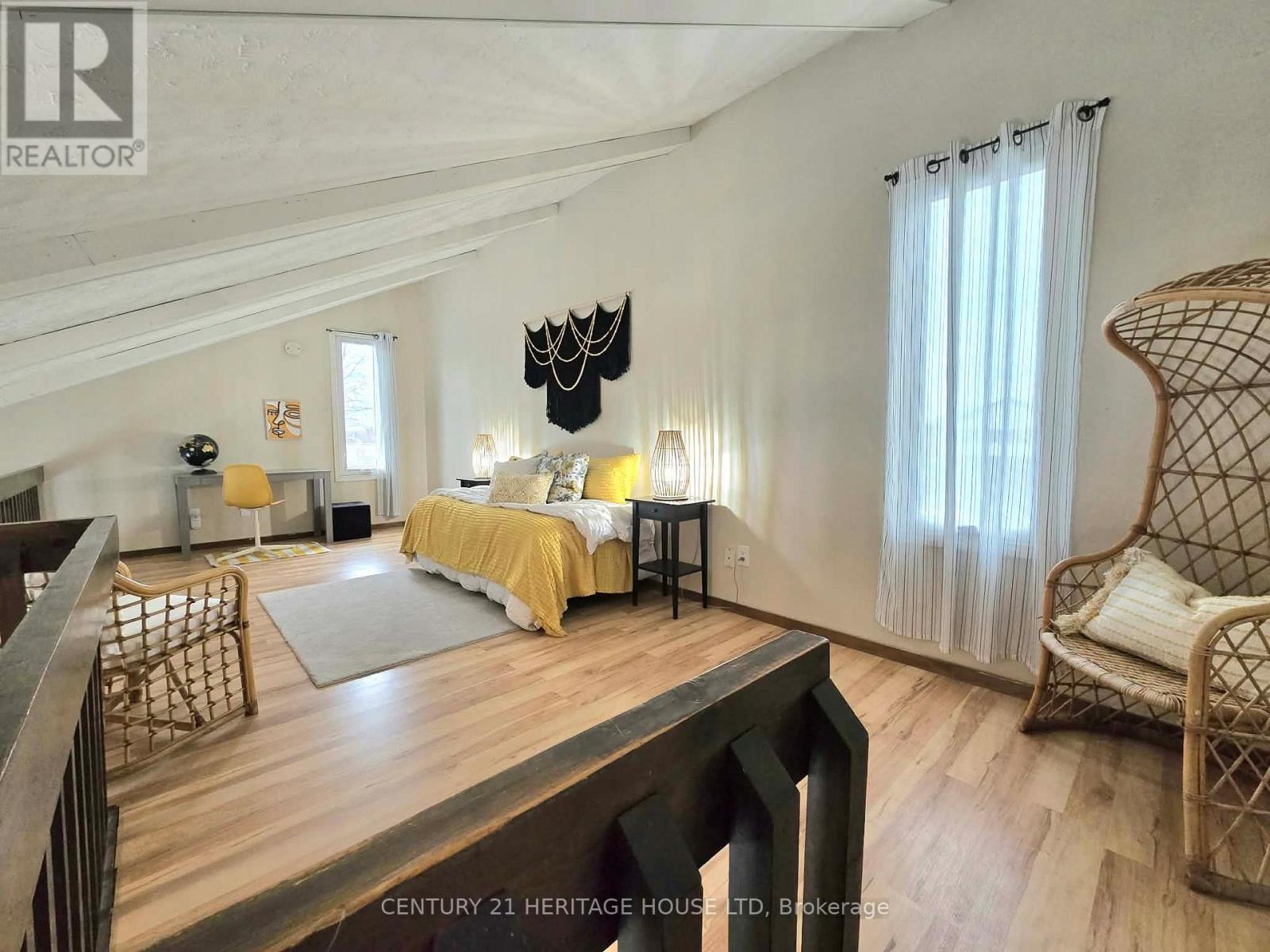 48 Luton Crescent, St. Thomas, Ontario  N5R 5R7 - Photo 5 - X12703536