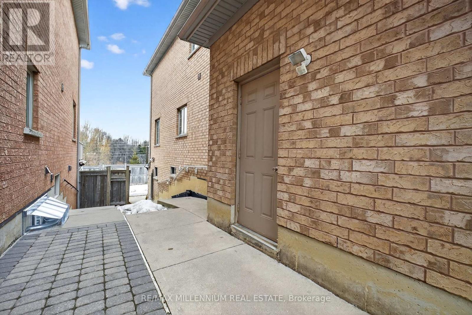75 Twin Hill Crescent, Vaughan, Ontario  L4H 0G7 - Photo 46 - N12702888