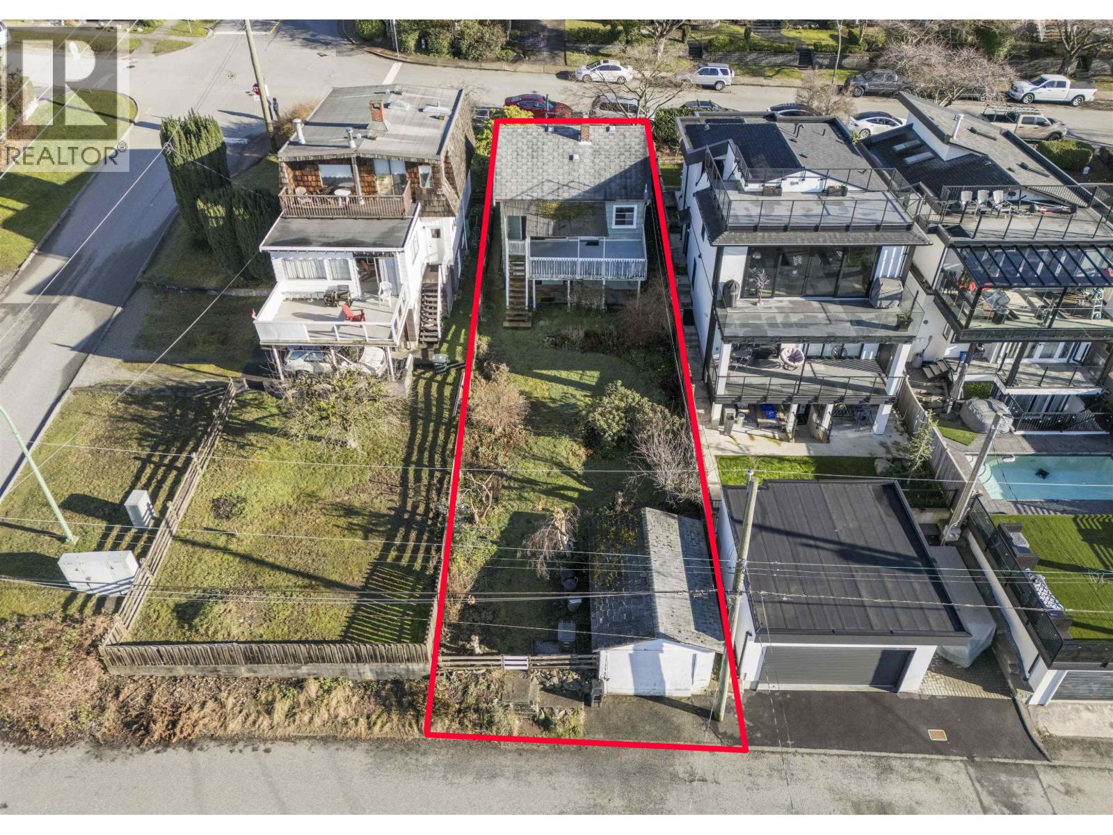 11 Hythe Avenue, Burnaby, British Columbia  V5B 3H6 - Photo 36 - R3073637