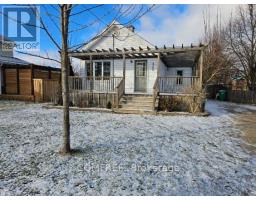 4360 PETROLIA LINE, Petrolia, Ontario