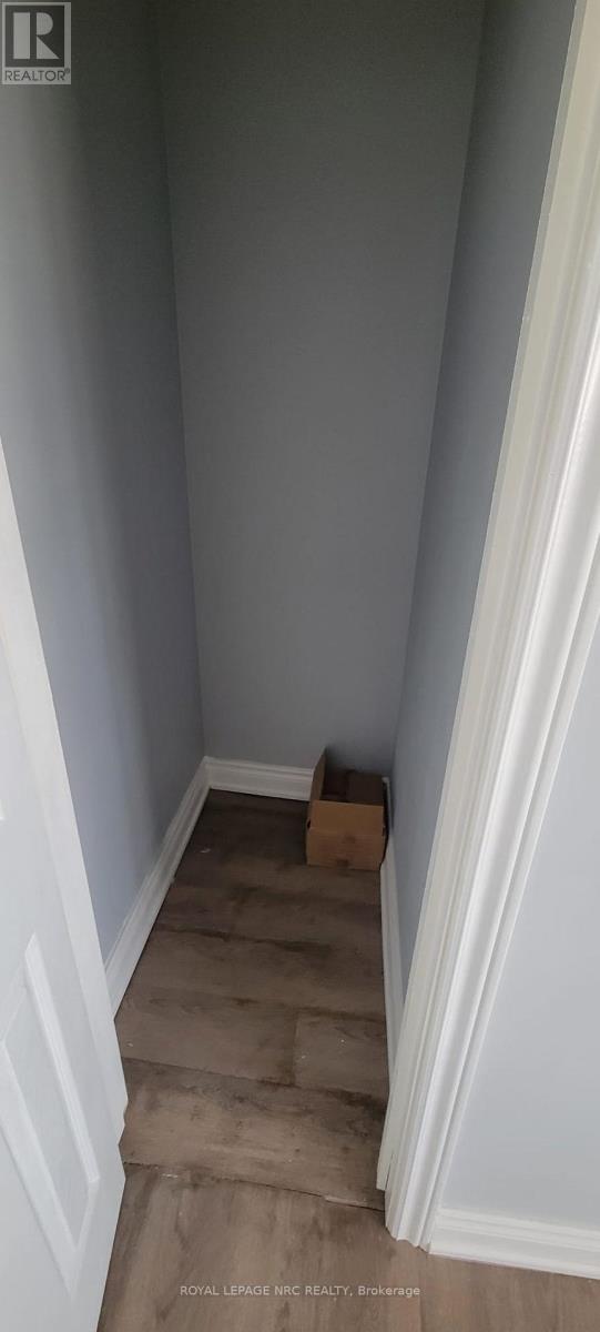 27 Lasalle(Main Unit) Street E, Welland, Ontario  L3B 4J5 - Photo 10 - X12703522