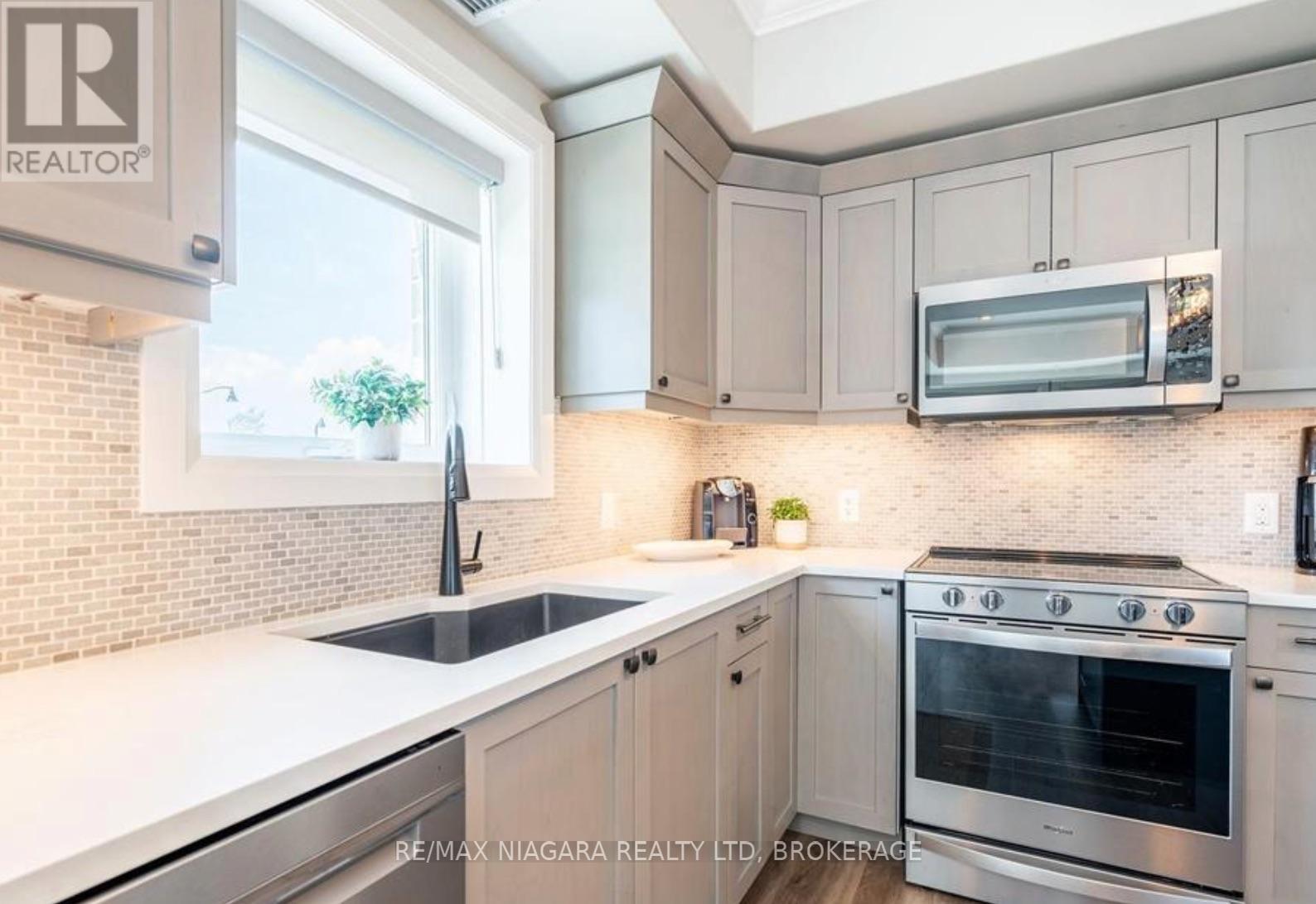 103 - 120 Summersides Boulevard, Pelham, Ontario  L0S 1E1 - Photo 12 - X12703570