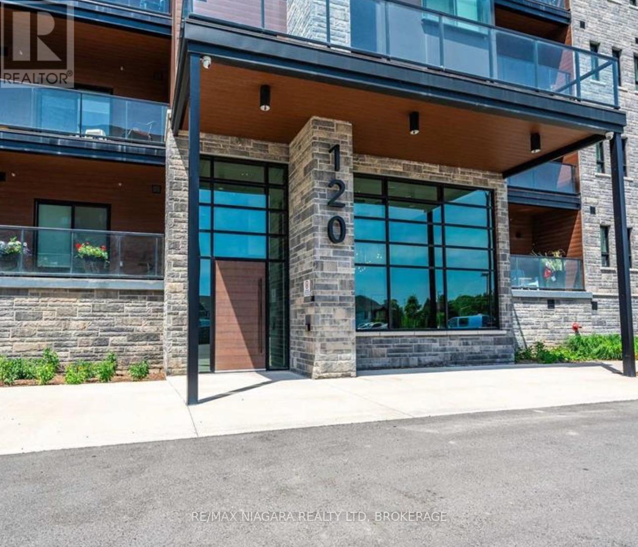 103 - 120 Summersides Boulevard, Pelham, Ontario  L0S 1E1 - Photo 2 - X12703570