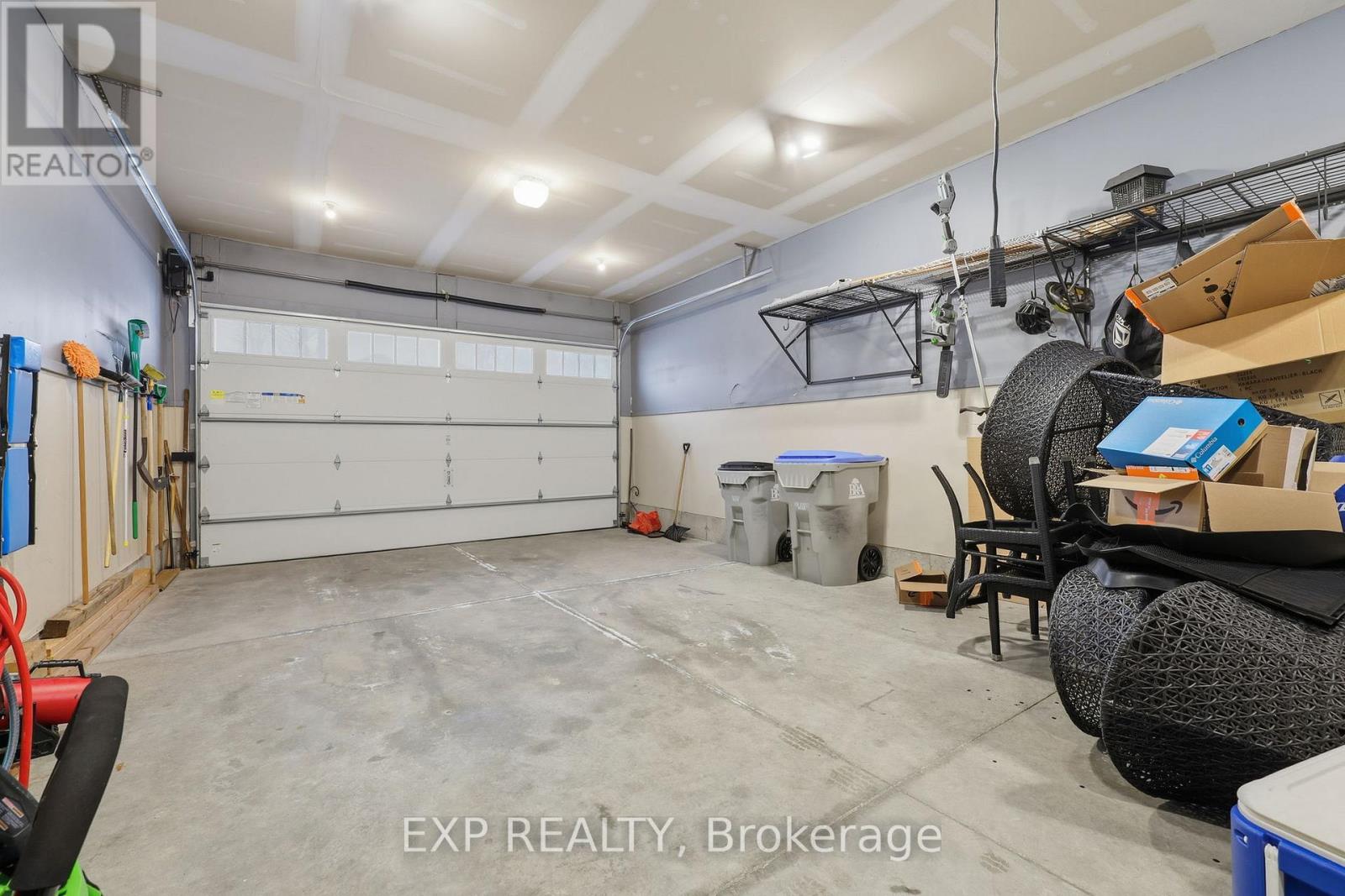 89 Gill Road, Lambton Shores, Ontario  N0M 1T0 - Photo 35 - X12701712