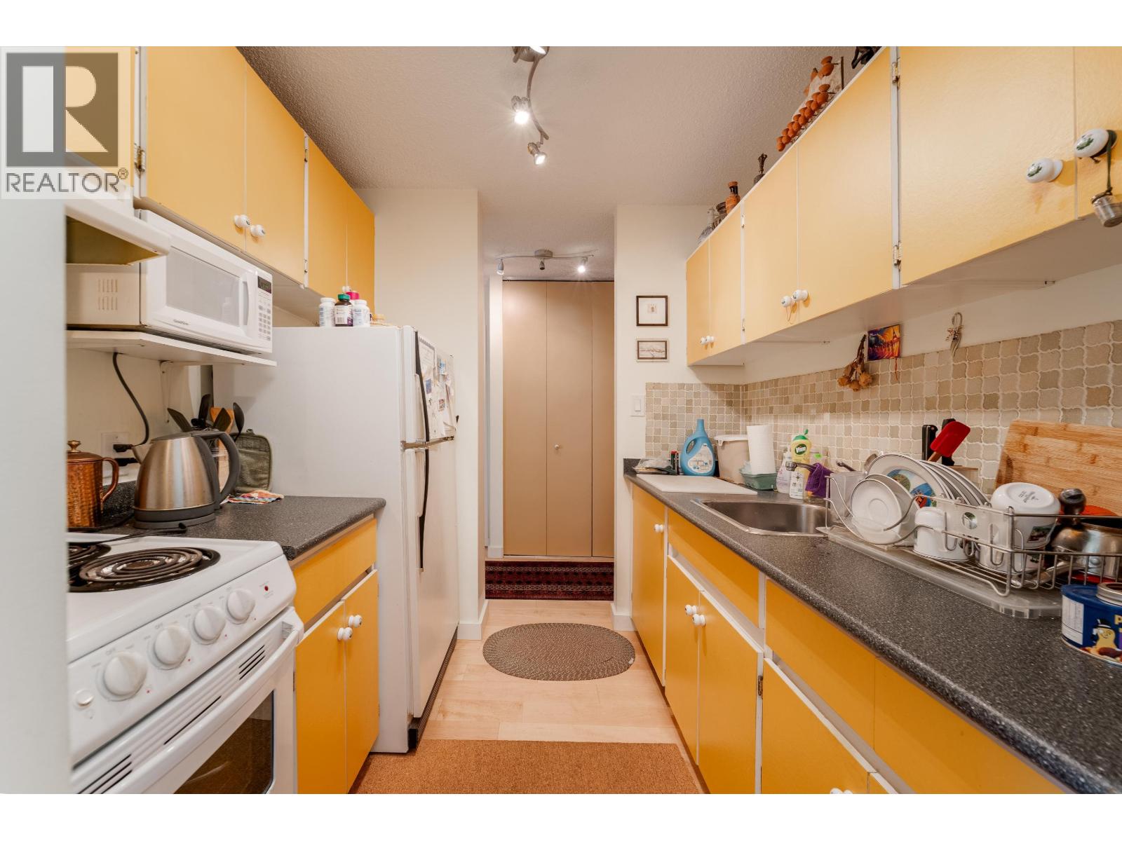 1403 1725 Pendrell Street, Vancouver, British Columbia  V6G 2X7 - Photo 15 - R3080187