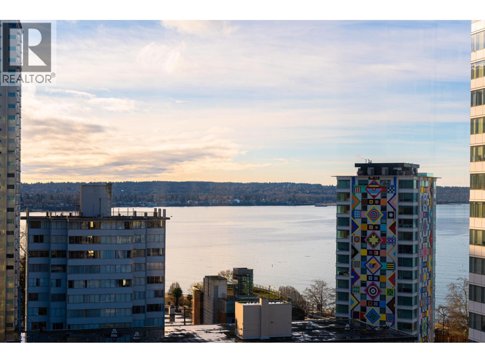 1403 1725 Pendrell Street, Vancouver, British Columbia  V6G 2X7 - Photo 2 - R3080187