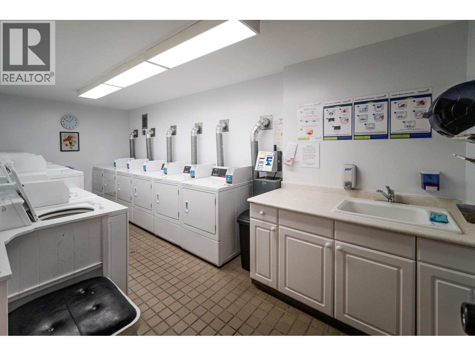 1403 1725 Pendrell Street, Vancouver, British Columbia  V6G 2X7 - Photo 33 - R3080187