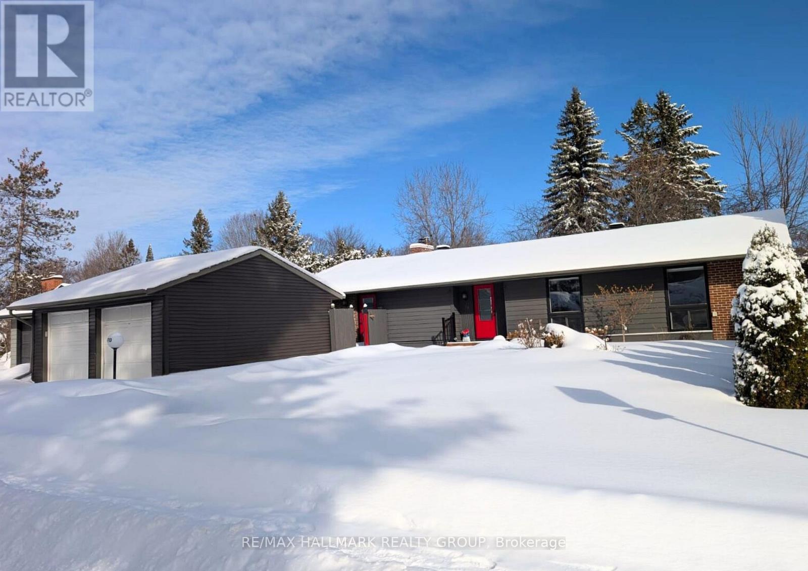 70 Varley Drive, Ottawa, Ontario  K2K 1H2 - Photo 1 - X12497190