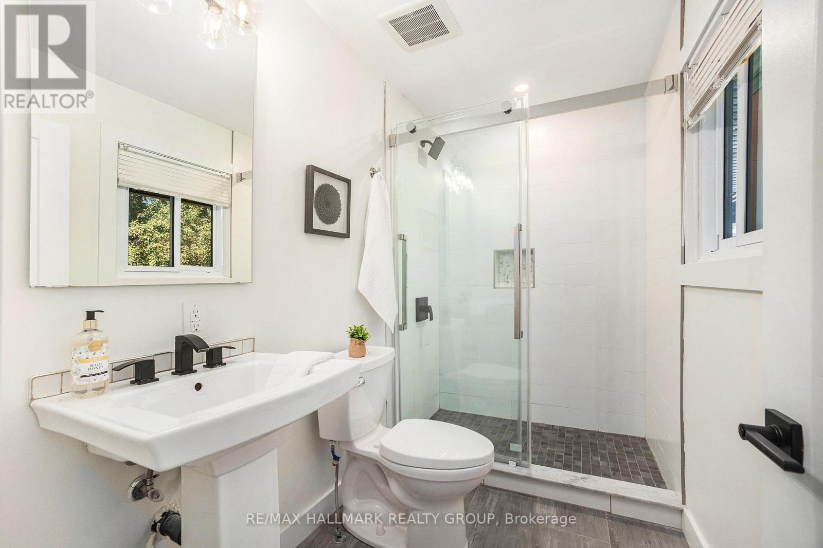 70 Varley Drive, Ottawa, Ontario  K2K 1H2 - Photo 20 - X12497190